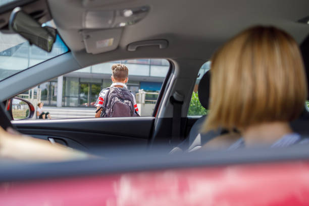 Resources and tools available to help parents navigate driver education online in Texas